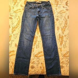 Levi's Mid rise skinny